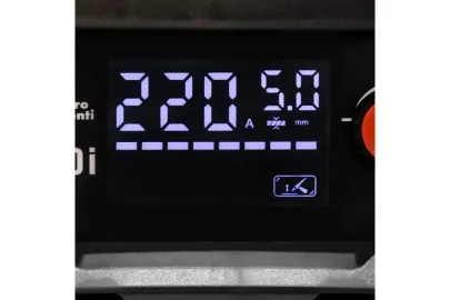 Quattro Elementi B 220i (220А, электроды до 5.0 мм, LED дисплей, TIG-Lift)