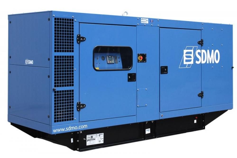 SDMO J220C2 в шумозащитном кожухе